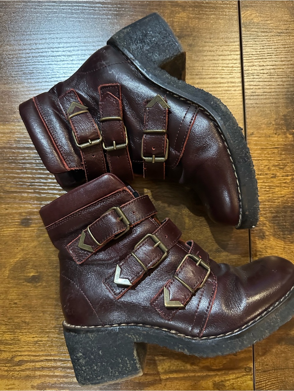 Musse & Cloud Burgundy Leather Buckle Ankle Boots